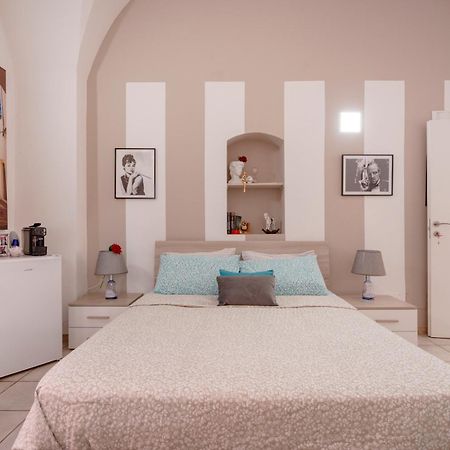 B&B Martini Home 11 Altamura Buitenkant foto