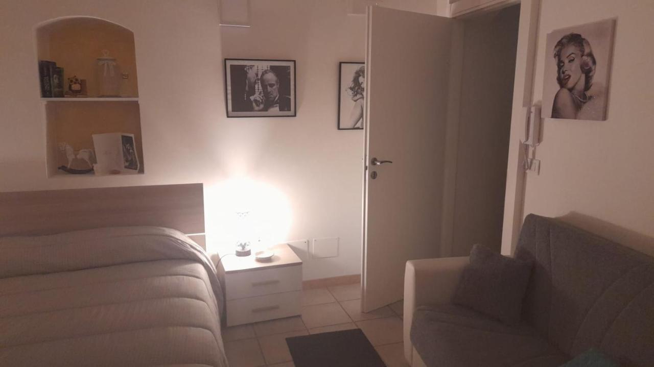 B&B Martini Home 11 Altamura Buitenkant foto