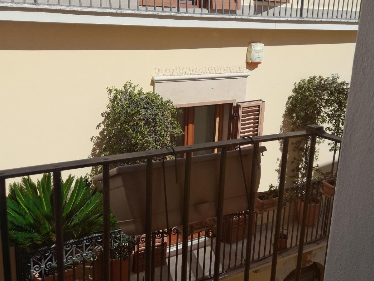 B&B Martini Home 11 Altamura Buitenkant foto
